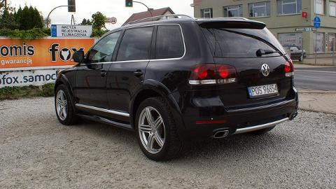 Volkswagen Touareg I  (225KM) - 39 700  PLN, 2007 - Ostrów Wielkopolski - wyprzedaż | Autoria.pl