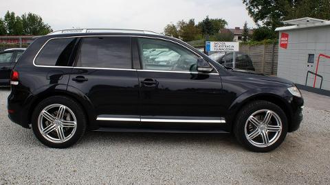 Volkswagen Touareg I  (225KM) - 39 700  PLN, 2007 - Ostrów Wielkopolski - wyprzedaż | Autoria.pl