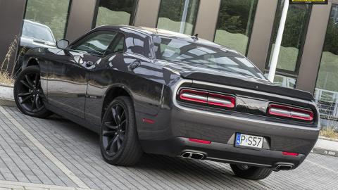 Dodge Challenger III  (309KM) - 84 900  PLN, 2017 - Gdynia - wyprzedaż | Autoria.pl