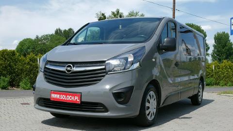 Opel Vivaro II  (120KM) - 72 500  PLN, 2018 - Goczałkowice-Zdrój - wyprzedaż | Autoria.pl