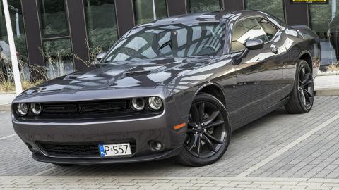 Dodge Challenger III  (309KM) - 84 900  PLN, 2017 - Gdynia - wyprzedaż | Autoria.pl