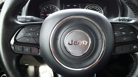 Jeep Renegade I  (120KM) - 49 800  PLN, 2017 - Dąbrowa Górnicza - wyprzedaż | Autoria.pl