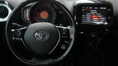 Toyota Aygo II  (69KM) - 39 990  PLN, 2018 - Mysłowice - wyprzedaż | Autoria.pl