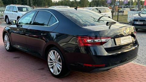 Škoda Superb III  (190KM) - 84 800  PLN, 2017 - SADE BUDY - wyprzedaż | Autoria.pl