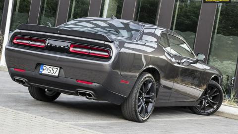 Dodge Challenger III  (309KM) - 84 900  PLN, 2017 - Gdynia - wyprzedaż | Autoria.pl