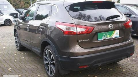 Nissan Qashqai (130KM) - 59 500  PLN, 2015 - wyprzedaż | Autoria.pl