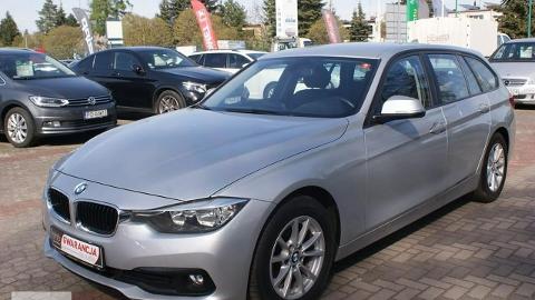 BMW Seria  3 (150KM) - 40 500  PLN, 2017 - wyprzedaż | Autoria.pl