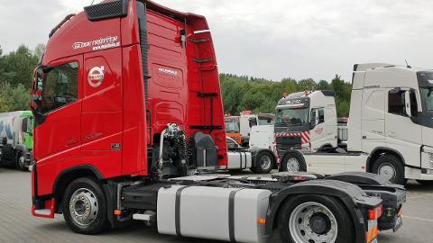 Volvo FH4 500 E6 XL Low Deck Mega 784000km 2016r/2017r Duże Zbiorniki (500KM) -  129 000  PLN, 2016 - Widełki - wyprzedaż | Autoria.pl