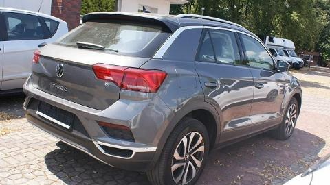 Volkswagen T-Roc (150KM) -  103 800  PLN, 2021 - wyprzedaż | Autoria.pl