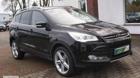 Ford Kuga (180KM) - 79 400  PLN, 2016 - wyprzedaż | Autoria.pl