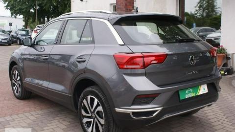 Volkswagen T-Roc (150KM) -  103 800  PLN, 2021 - wyprzedaż | Autoria.pl