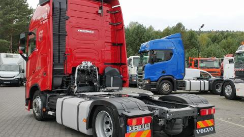 Volvo FH4 500 E6 XL Low Deck Mega 784000km 2016r/2017r Duże Zbiorniki (500KM) -  129 000  PLN, 2016 - Widełki - wyprzedaż | Autoria.pl