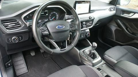 Ford Focus (120KM) - 64 200  PLN, 2021 - wyprzedaż | Autoria.pl