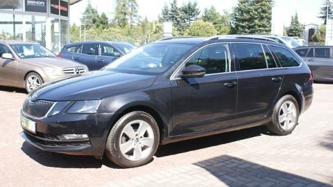 Škoda Octavia III  (115KM) - 49 990  PLN, 2020 - wyprzedaż | Autoria.pl