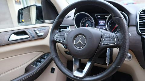 Mercedes-Benz GLE W166  (258KM) -  164 000  PLN, 2016 - Otwock - wyprzedaż | Autoria.pl