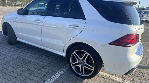 Mercedes-Benz GLE W166  (258KM) -  164 000  PLN, 2016 - Otwock - wyprzedaż | Autoria.pl