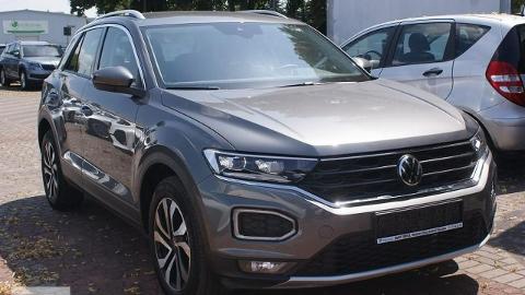 Volkswagen T-Roc (150KM) -  103 800  PLN, 2021 - wyprzedaż | Autoria.pl