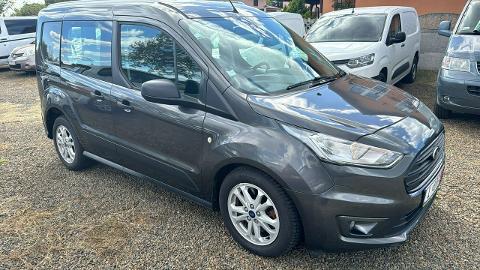 Ford Tourneo Connect II  (120KM) - 64 500  PLN, 2019 - Zbąszyń - wyprzedaż | Autoria.pl