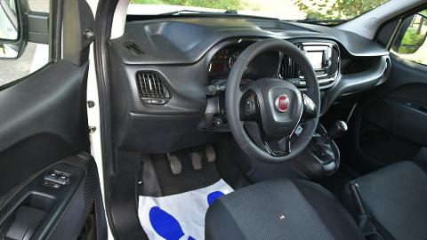 Fiat Doblo (95KM) - 26 900  PLN, 2017 - Kampinos - wyprzedaż | Autoria.pl