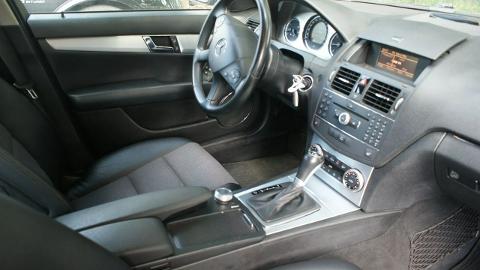 Mercedes-Benz Klasa C W204  (136KM) - 27 700  PLN, 2008 - wyprzedaż | Autoria.pl