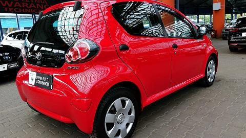 Toyota Aygo I  (68KM) - 23 900  PLN, 2012 - Mysłowice - wyprzedaż | Autoria.pl