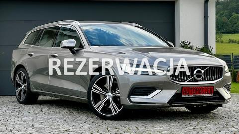 Volvo V60 II  (250KM) - 99 900  PLN, 2019 - Kamienna Góra - wyprzedaż | Autoria.pl