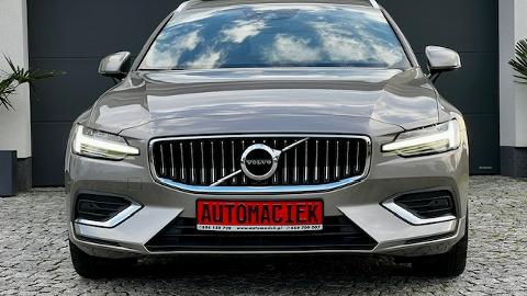 Volvo V60 II  (250KM) - 99 900  PLN, 2019 - Kamienna Góra - wyprzedaż | Autoria.pl