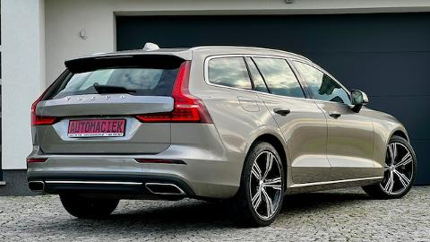 Volvo V60 II  (250KM) - 99 900  PLN, 2019 - Kamienna Góra - wyprzedaż | Autoria.pl