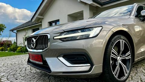 Volvo V60 II  (250KM) - 99 900  PLN, 2019 - Kamienna Góra - wyprzedaż | Autoria.pl