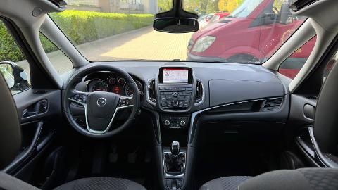 Opel Zafira C  (150KM) - 38 000  PLN, 2015 - Warszawa - wyprzedaż | Autoria.pl