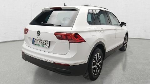 Volkswagen Tiguan II  (149KM) - 90 600  PLN, 2023 - Komorniki - wyprzedaż | Autoria.pl