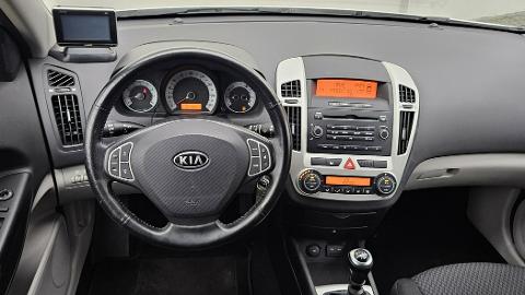 Kia Ceed I  (125KM) - 21 879  PLN, 2009 - Rybnik - wyprzedaż | Autoria.pl