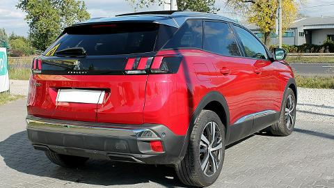 Peugeot 3008 II  (130KM) - 75 999  PLN, 2019 - Warszawa - wyprzedaż | Autoria.pl