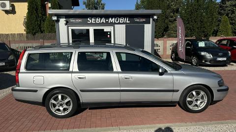 Volvo V70 II  (140KM) - 10 800  PLN, 2002 - SADE BUDY - wyprzedaż | Autoria.pl