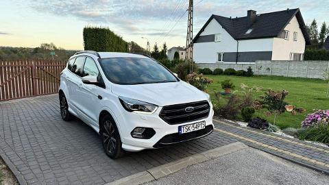 Ford Kuga II  (120KM) - 64 500  PLN, 2018 - Bliżyn - wyprzedaż | Autoria.pl