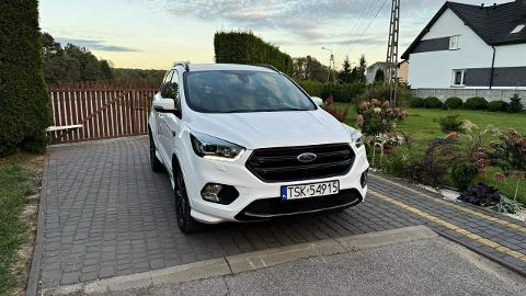 Ford Kuga II  (120KM) - 64 500  PLN, 2018 - Bliżyn - wyprzedaż | Autoria.pl