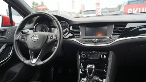 Opel Astra K  (150KM) - 46 900  PLN, 2015 - Goczałkowice-Zdrój - wyprzedaż | Autoria.pl