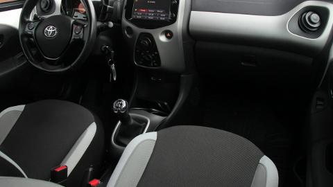 Toyota Aygo II  (69KM) - 34 990  PLN, 2018 - Mysłowice - wyprzedaż | Autoria.pl