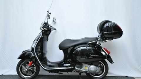 Vespa GTS (22KM) - 16 400  PLN, 2014 - Podkowa Leśna - wyprzedaż | Autoria.pl