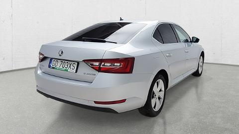 Škoda Superb III  (179KM) - 49 590  PLN, 2018 - Komorniki - wyprzedaż | Autoria.pl