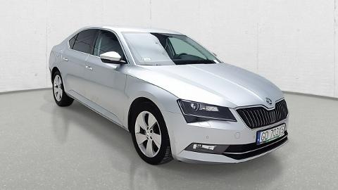 Škoda Superb III  (179KM) - 49 590  PLN, 2018 - Komorniki - wyprzedaż | Autoria.pl