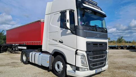 Volvo fh 540 (551KM) -  146 646  PLN, 2017 - Komorniki - wyprzedaż | Autoria.pl