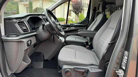 Ford Tourneo Custom (170KM) -  129 900  PLN, 2018 - Widełki - wyprzedaż | Autoria.pl