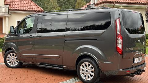 Ford Tourneo Custom (170KM) -  129 900  PLN, 2018 - Widełki - wyprzedaż | Autoria.pl