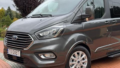 Ford Tourneo Custom (170KM) -  129 900  PLN, 2018 - Widełki - wyprzedaż | Autoria.pl