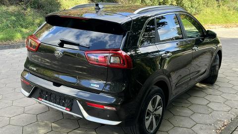 Kia Niro (104KM) - 61 999  PLN, 2018 - Gostyń - wyprzedaż | Autoria.pl