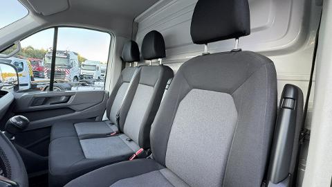 Volkswagen Crafter (180KM) -  125 800  PLN, 2018 - Widełki - wyprzedaż | Autoria.pl