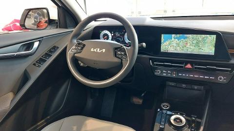 Kia Niro (204KM) -  174 000  PLN, 2023 - Warszawa - wyprzedaż | Autoria.pl