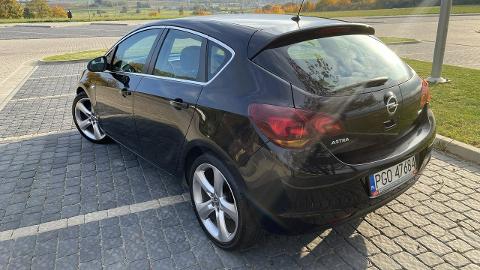 Opel Astra J  (125KM) - 20 999  PLN, 2010 - Gostyń - wyprzedaż | Autoria.pl