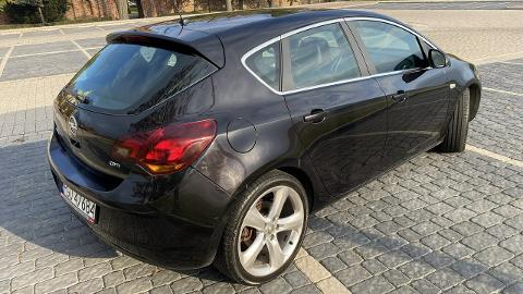 Opel Astra J  (125KM) - 20 999  PLN, 2010 - Gostyń - wyprzedaż | Autoria.pl